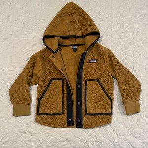 Patagonia Baby Retro Pile Jacket in the color Coriander Brown EUC 4T
